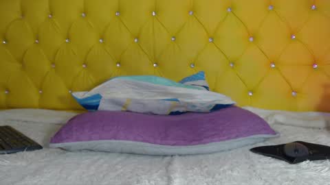 Snapshot of aidan_twink chatting on January 24, 2025, 2:07 am AIDAN online show from January 24, 2025, 2:07 am