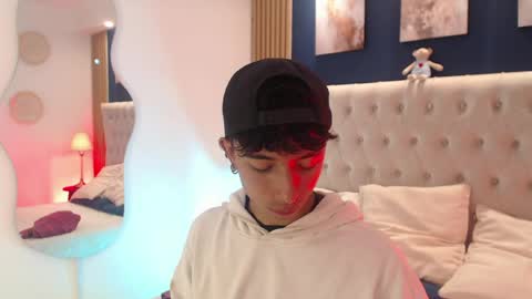 Aiden online show from March 31, 2026, 12:49 pm