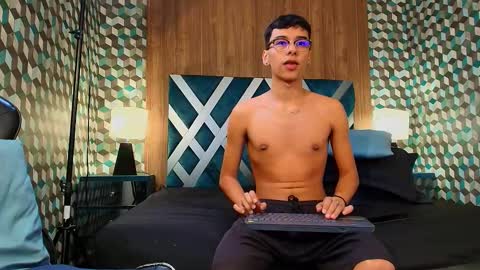 aiden_royce online show from September 9, 2025, 7:57 pm