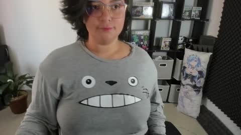 Catalina online show from January 7, 2025, 3:33 pm