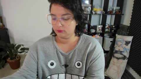 Catalina online show from February 27, 2025, 12:23 pm