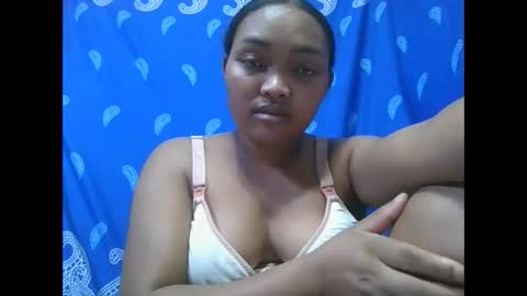 aimealdy online show from December 21, 2025, 7:10 pm