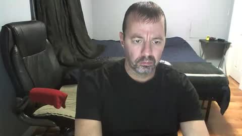 Daddy online show from February 9, 2026, 11:42 pm