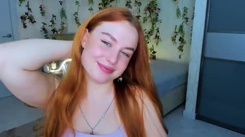 Louise online show from November 13, 2025, 1:26 am