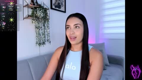 Snapshot of aisha_es chatting on January 13, 2026, 8:47 pm Aisha online show from January 13, 2026, 8:47 pm