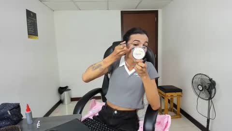 Snapshot of aisha_hotts777 chatting on February 12, 2026, 4:07 am Aisha online show from February 12, 2026, 4:07 am