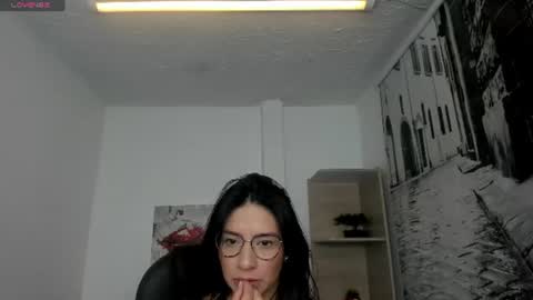 Aisha  online show from June 11, 2026, 3:32 pm
