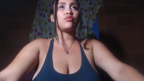 aisha koswell3 online show from February 2, 2025, 11:32 pm