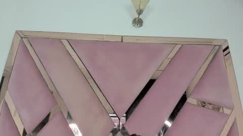 aisha_violeht online show from February 13, 2026, 1:29 pm