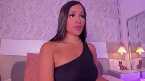 Aisha online show from December 20, 2025, 7:54 pm