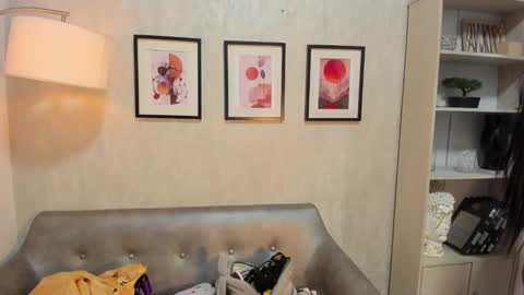 AishaValcazar online show from December 16, 2025, 10:15 pm