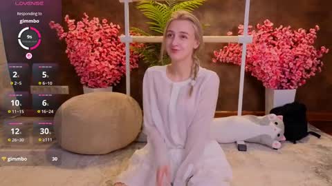 aishiro online show from February 19, 2025, 12:55 pm