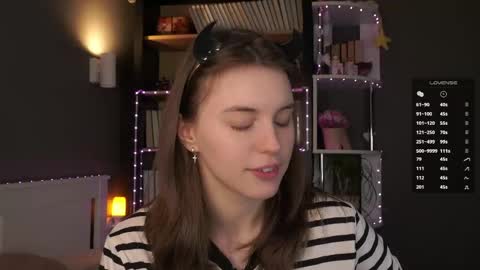 Aliza online show from April 18, 2026, 1:09 am