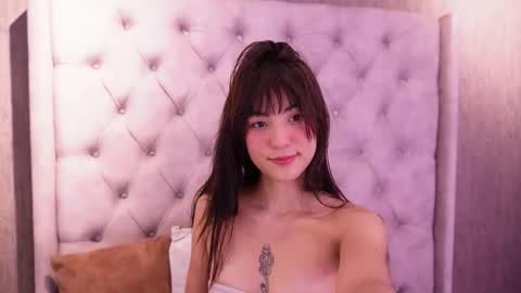 Snapshot of aitana_jhons chatting on January 9, 2026, 11:24 am Aitana Jhons online show from January 9, 2026, 11:24 am