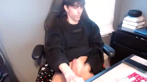 matt online show from December 16, 2024, 6:27 pm