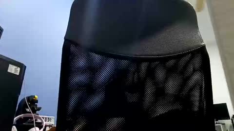 Esteban online show from January 8, 2025, 4:44 am