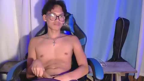 aj_daksxx online show from December 5, 2025, 7:21 pm