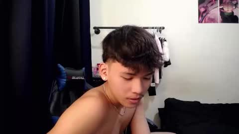 aj_daksxx online show from March 18, 2026, 6:05 am