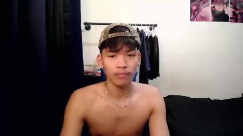 aj_daksxx online show from March 22, 2026, 5:33 am