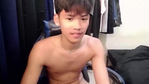 aj_daksxx online show from April 10, 2026, 12:16 am