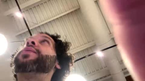 ajlongdik online show from September 23, 2025, 1:41 am