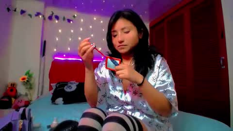 Akai Kraz  online show from November 22, 2025, 3:22 pm