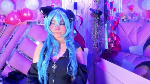 akane hikari  online show from February 18, 2026, 4:52 am