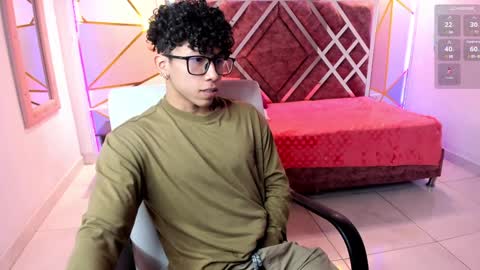 akazaboy online show from January 25, 2025, 4:13 am