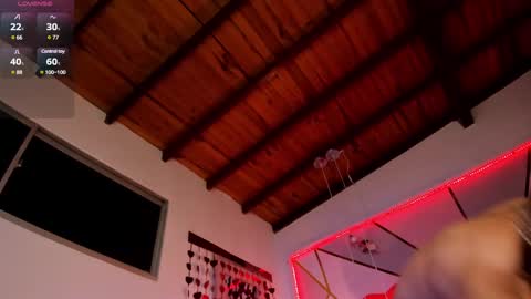 akazaboy online show from February 19, 2025, 7:50 am