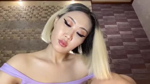 Snapshot of akemi_jp chatting on September 29, 2025, 10:03 pm Akemi online show from September 29, 2025, 10:03 pm