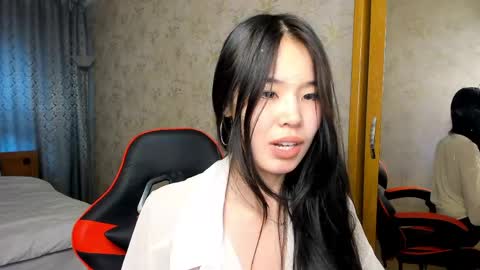 Snapshot of akiba_cute chatting on May 19, 2026, 12:22 pm akiba_cute online show from May 19, 2026, 12:22 pm
