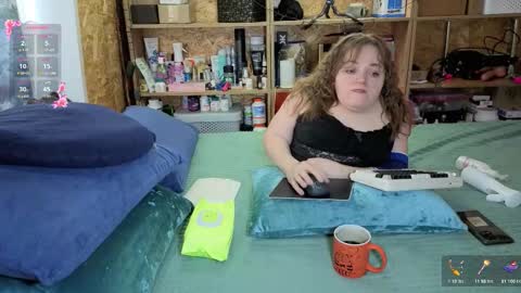 Natalie online show from January 18, 2026, 7:34 am