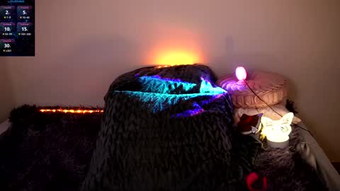 Snapshot of akira_mori chatting on December 13, 2024, 9:30 pm Nameless online show from December 13, 2024, 9:30 pm