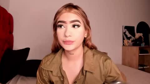 akirahattori__ online show from February 5, 2026, 3:44 am