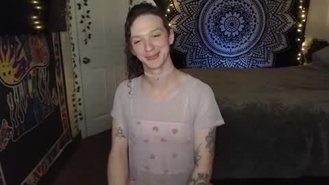 kirax online show from December 13, 2025, 10:59 pm