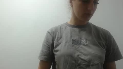akyragrace online show from May 30, 2026, 2:41 am