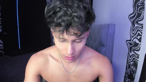 Ander uwu online show from May 22, 2026, 2:40 am