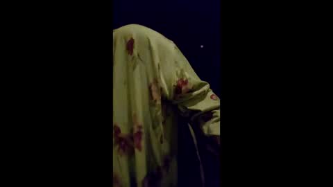 alabasterbunny online show from April 15, 2026, 5:36 am