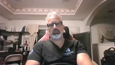 aladdin31673 online show from December 18, 2025, 2:17 am