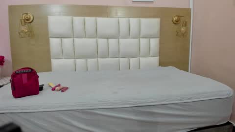 alahia_am online show from October 1, 2025, 11:27 am