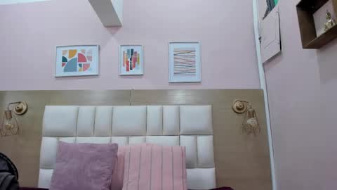 alahia_am online show from October 18, 2025, 11:33 am