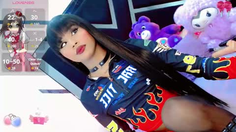 alahia_daboin online show from November 8, 2025, 6:24 am