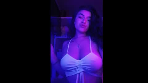 Snapshot of alahia_demon chatting on March 6, 2026, 11:34 pm alahia online show from March 6, 2026, 11:34 pm