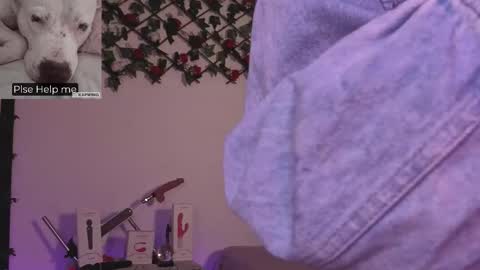 Alaia online show from December 5, 2025, 2:42 am