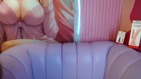 ALAIAS ROOM  online show from April 6, 2026, 7:26 pm