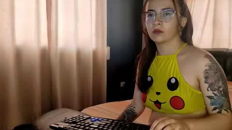 AlaiaSam online show from March 9, 2025, 2:10 pm