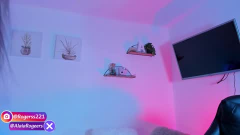   online show from March 18, 2026, 10:18 am