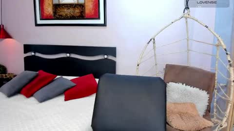     online show from April 13, 2026, 5:29 pm