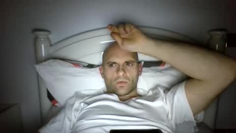 alain766 online show from May 19, 2026, 4:46 pm