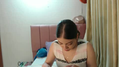 alaina_blessed online show from October 4, 2025, 11:36 pm